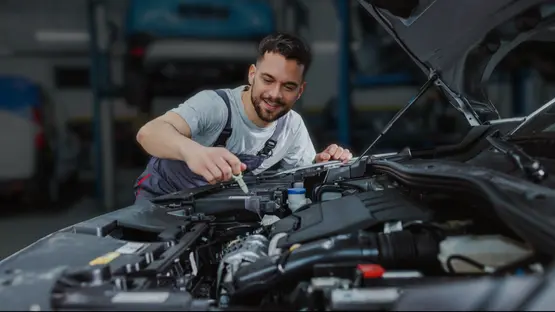 IATF 16949:2016 Sistem Manajemen Mutu Otomotif
